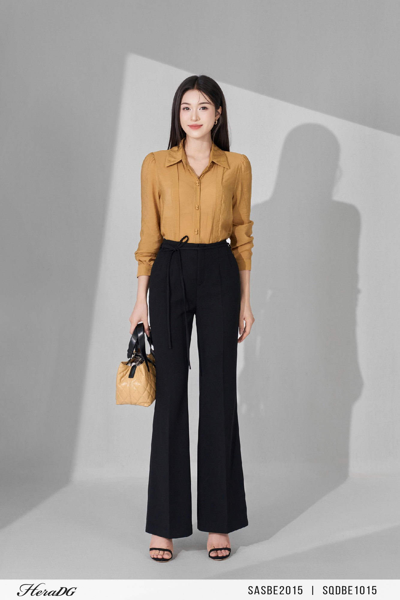 Ảnh của Áo sơ mi cổ đức